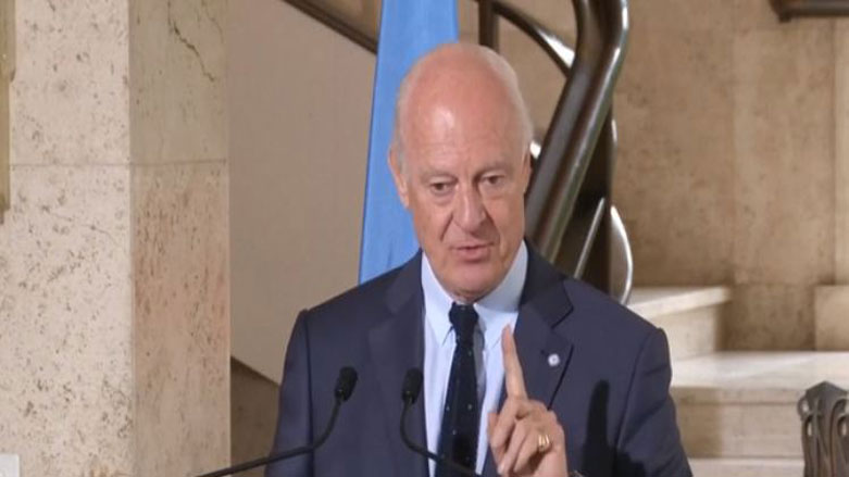 Dîmistora: Ji 80 dever ên dûrpêçkirî tenê harîkarî gihaye yek deverê